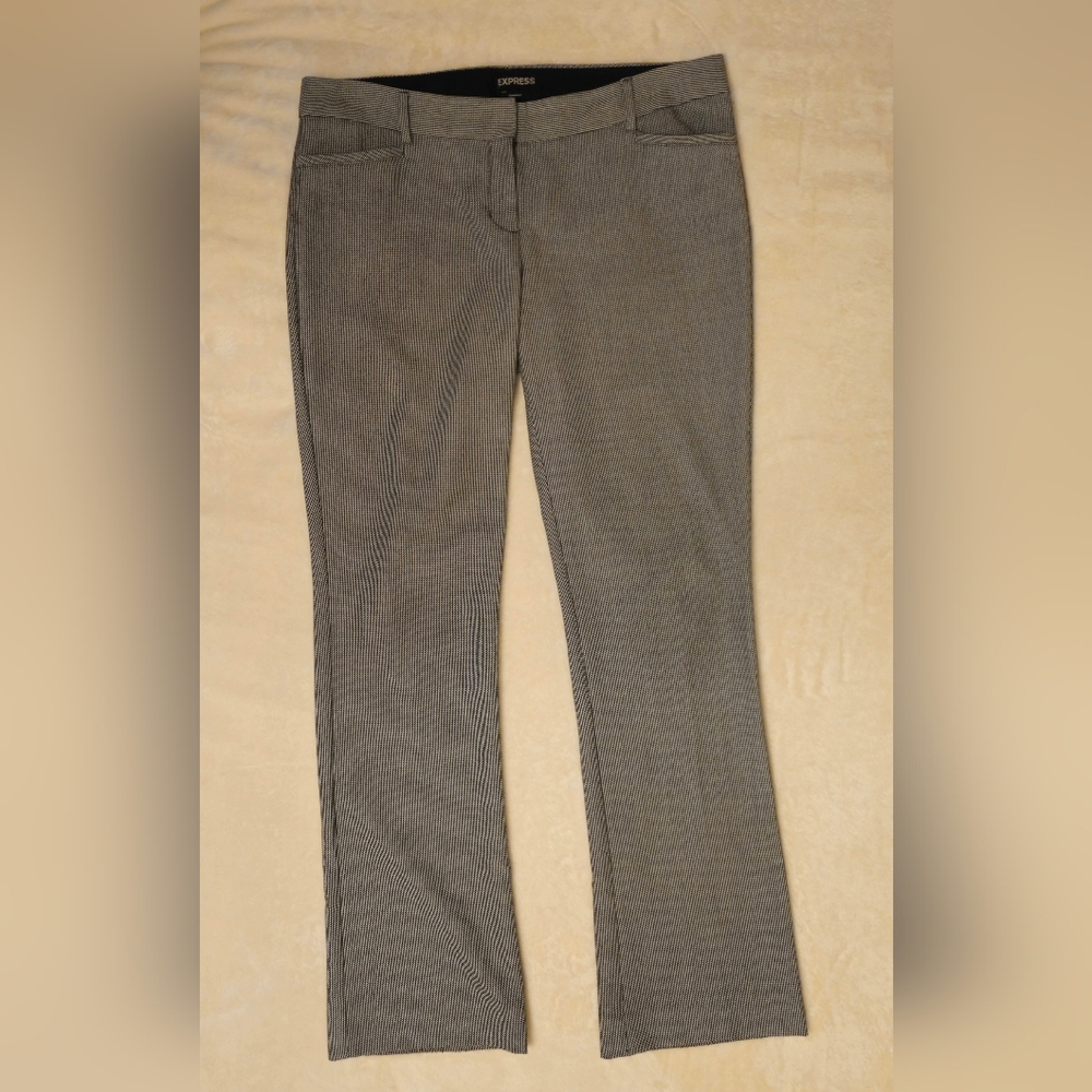 Express Columnist Black and White Houndstooth Pants, Size 10 Regular